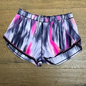 Lululemon Run: Roll Down Short, Mirage Deep Indigo, size 4